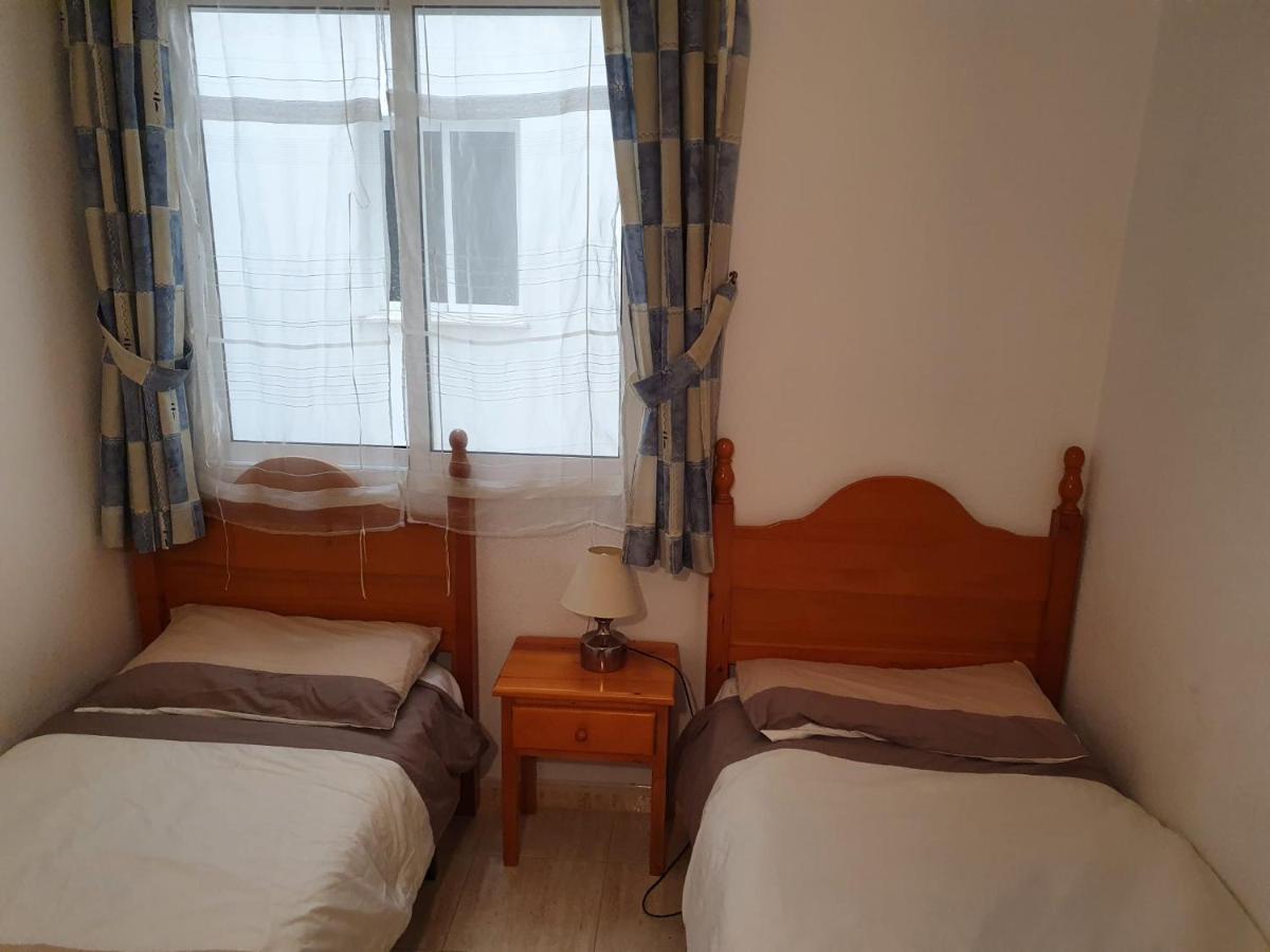 Apartment Close To All Amenities Torrevieja Ngoại thất bức ảnh